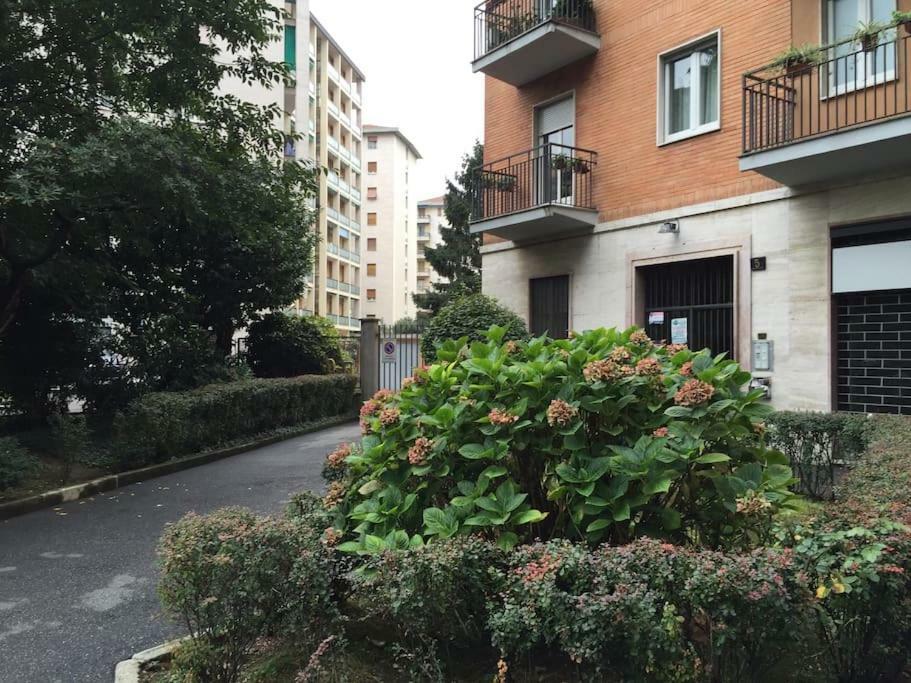 Apartment Melozzo Μιλάνο Εξωτερικό φωτογραφία